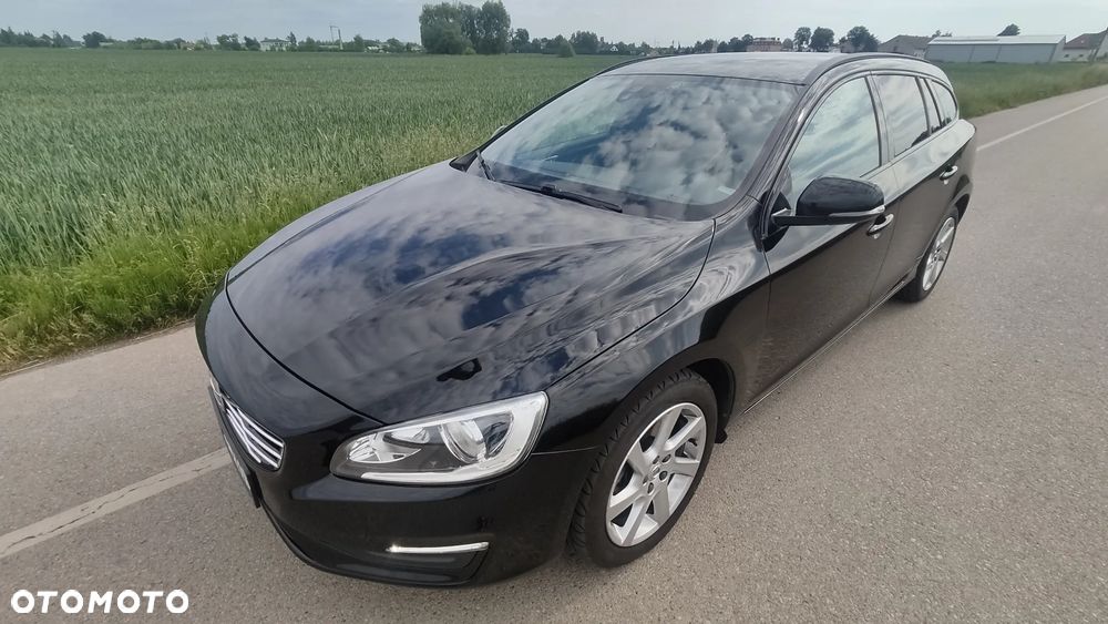 Volvo V60 D3 Drive-E Kinetic - 3