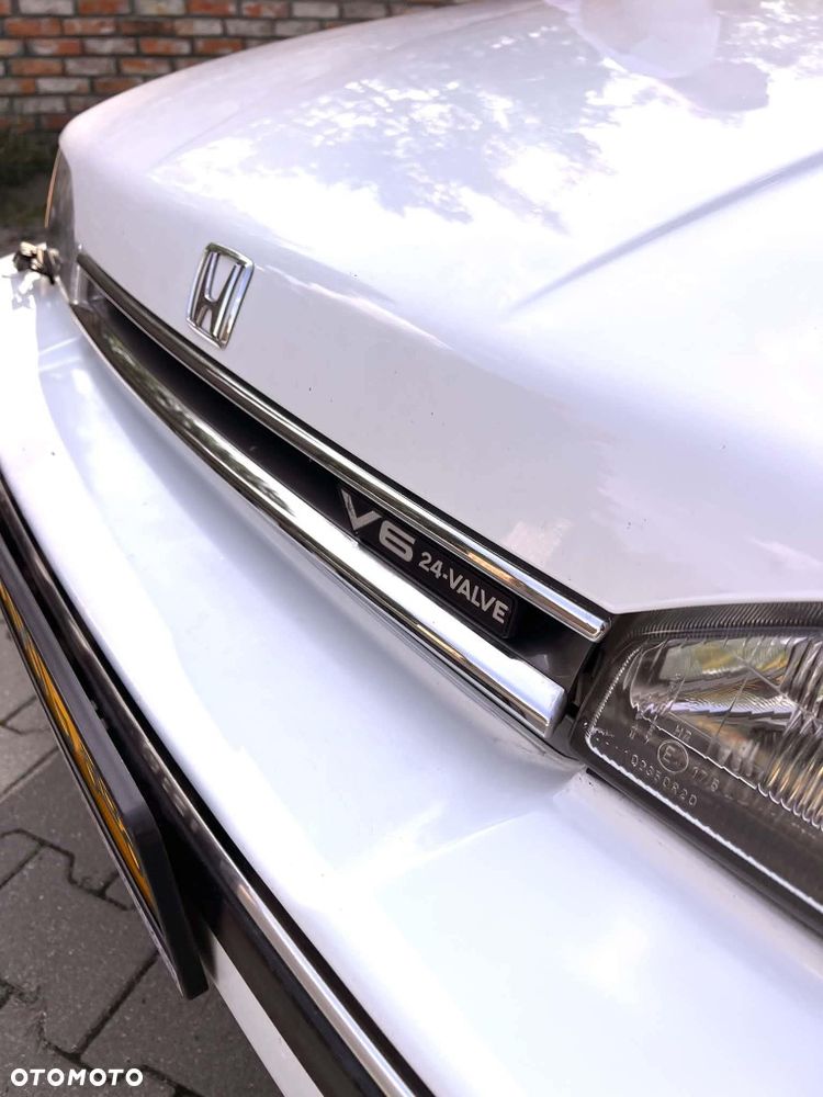 Honda Legend - 8