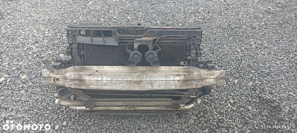 AUDI A6 C6 3.0 TDI WZMOCNIENIE PAS PRZEDNI CHLODNICE - 2