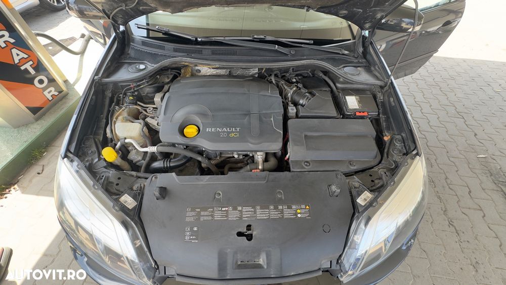 Renault Laguna 2.0 dCi FAP Expression - 13