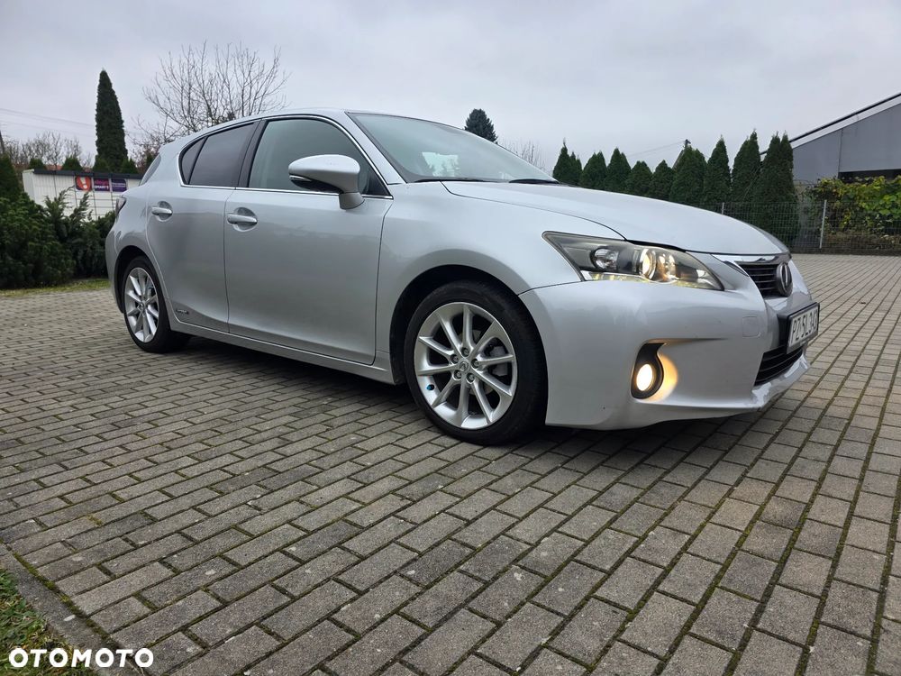 Lexus CT - 5