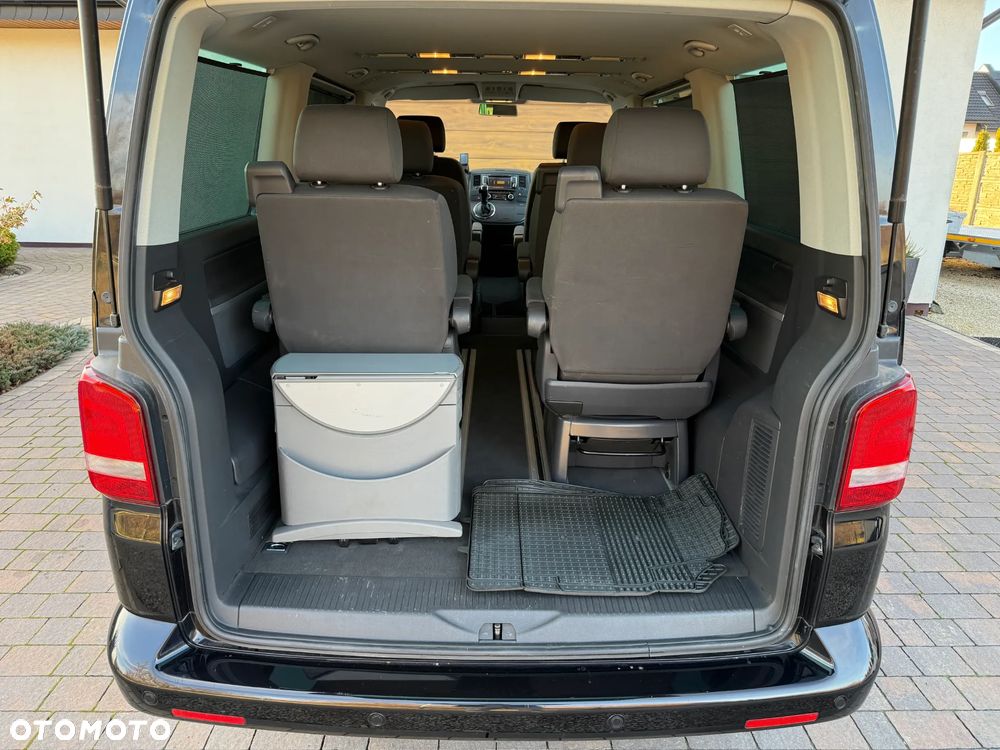 Volkswagen Multivan - 20