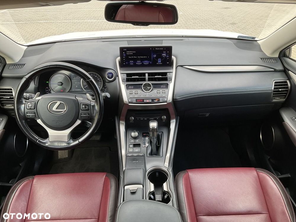 Lexus NX 300h Comfort AWD - 9