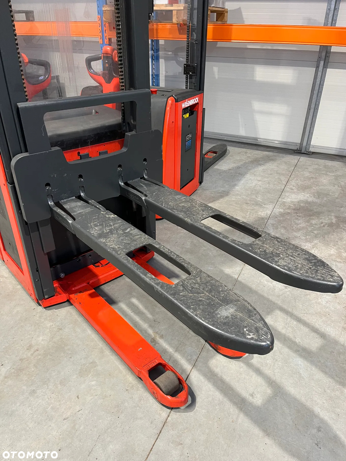 Linde L14-1173-01 Wózek podnośnikowy, elektryczny paleciak z masztem wysokiego składowania - 8