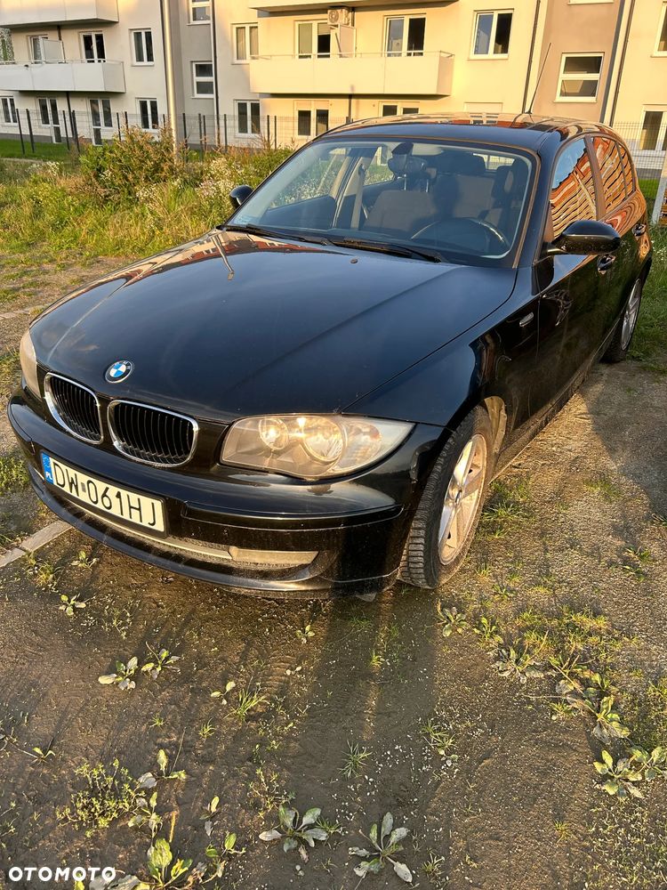 BMW Series 1 2008 photo 2