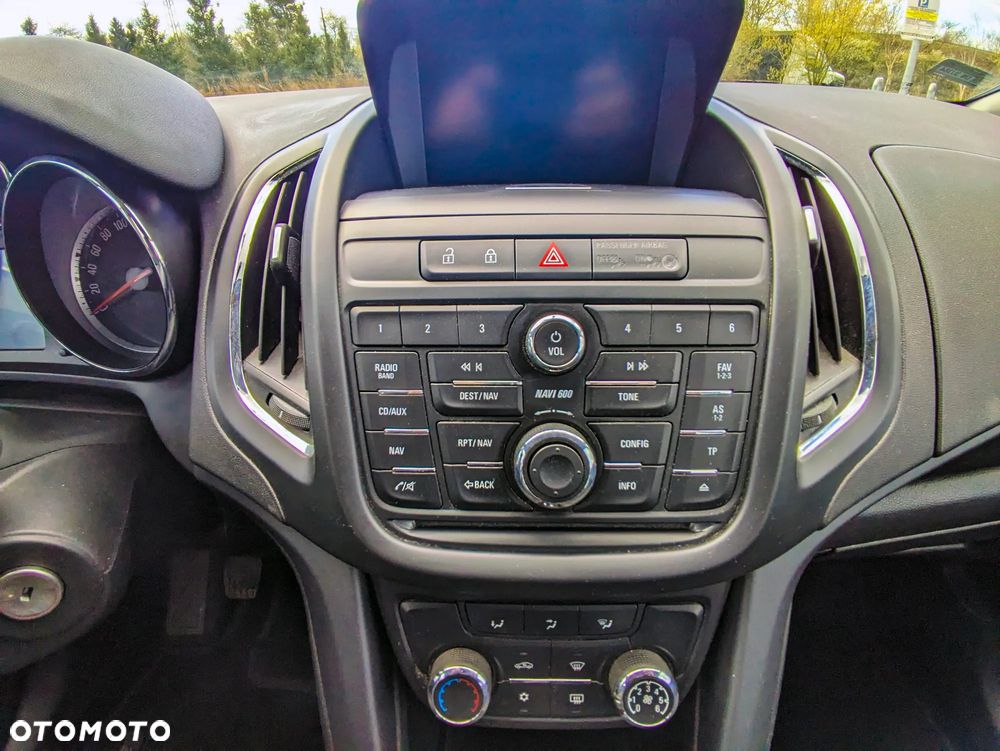 Opel Zafira 2.0 CDTI Enjoy - 11