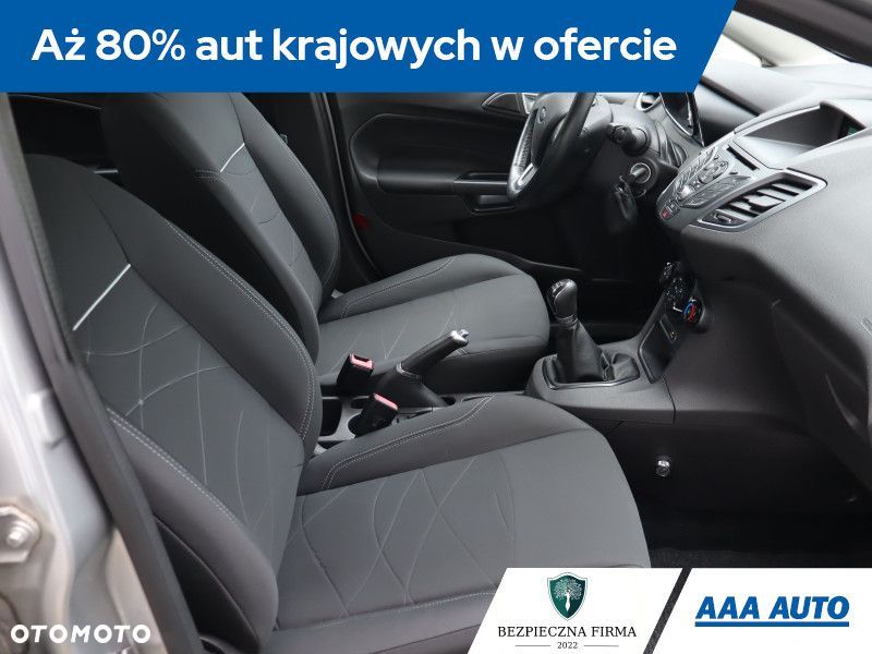 Ford Fiesta - 10