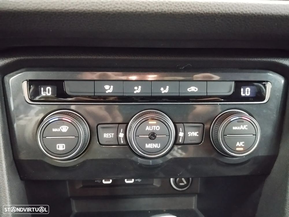 VW Tiguan Allspace 2.0 TDI Confortline DSG - 34