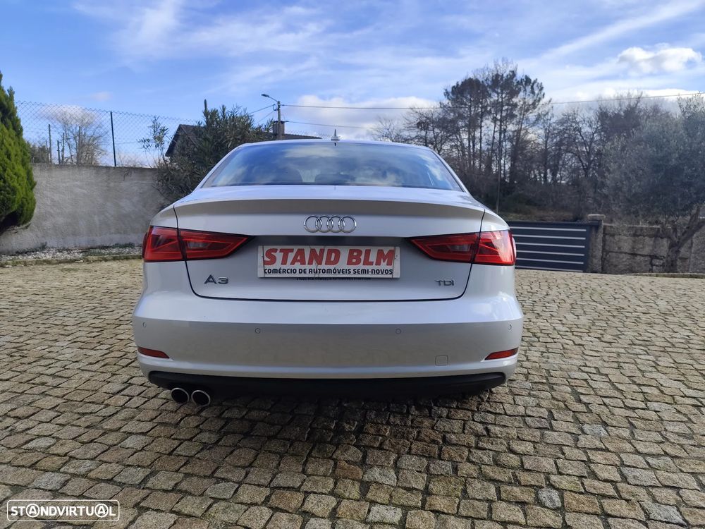 Audi A3 Limousine 2.0 TDI S-line - 22