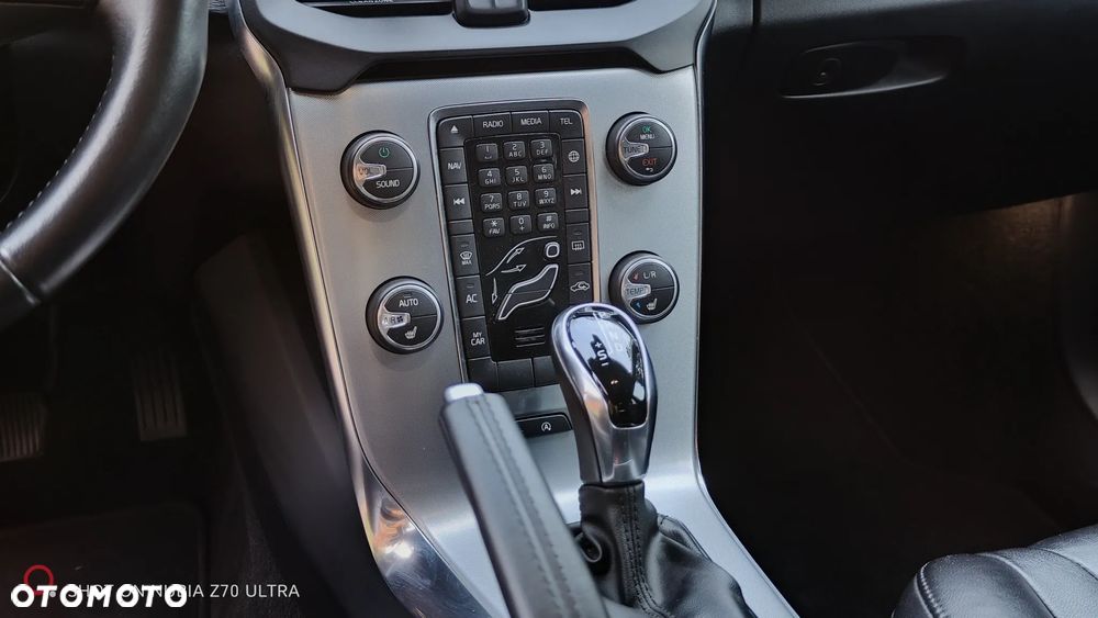 Volvo V40 T4 Drive-E Inscription - 27