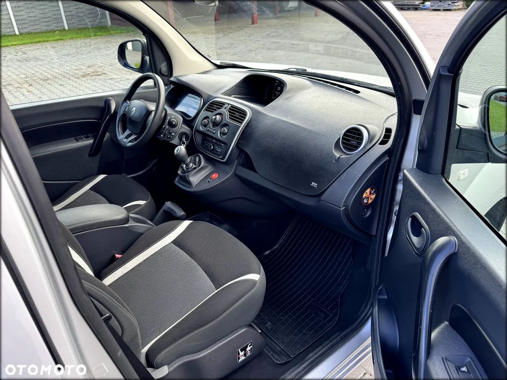 Renault Kangoo dCi 110 FAP Luxe - 26