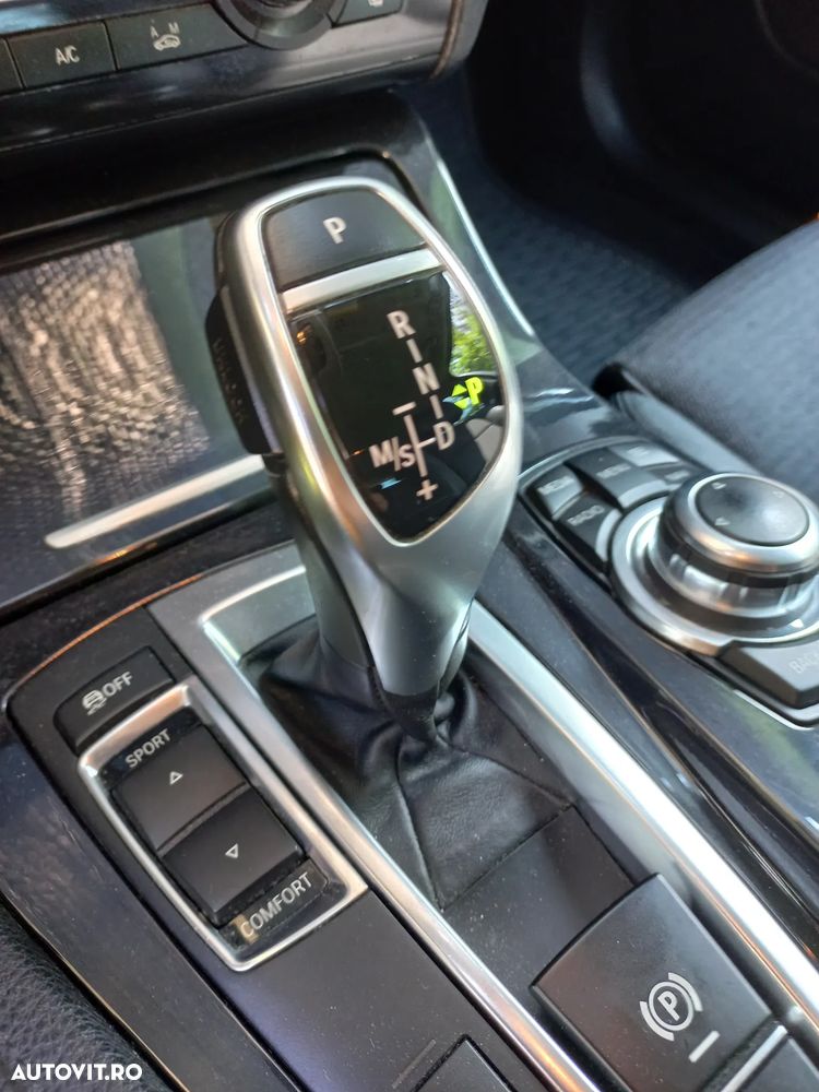 BMW Seria 5 525d xDrive AT - 5