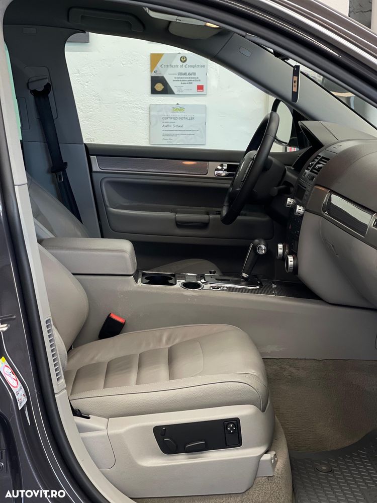 Volkswagen Touareg - 9