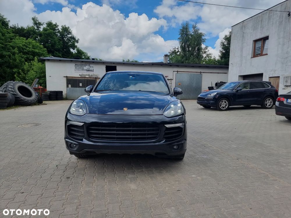 Porsche Cayenne Tiptronic S - 3