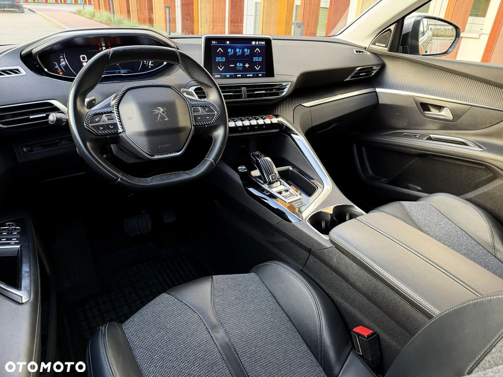 Peugeot 3008 BlueHDi 130 Stop & Start EAT8 Allure - 16