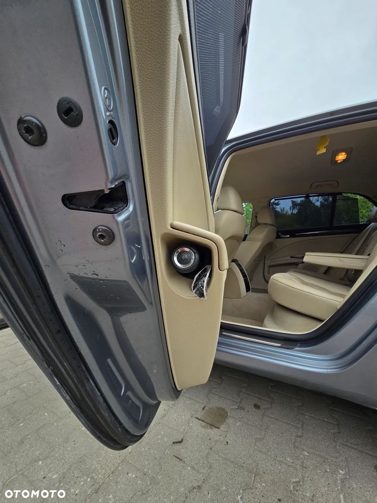 Skoda Superb 2.0 TDI Comfort - 21