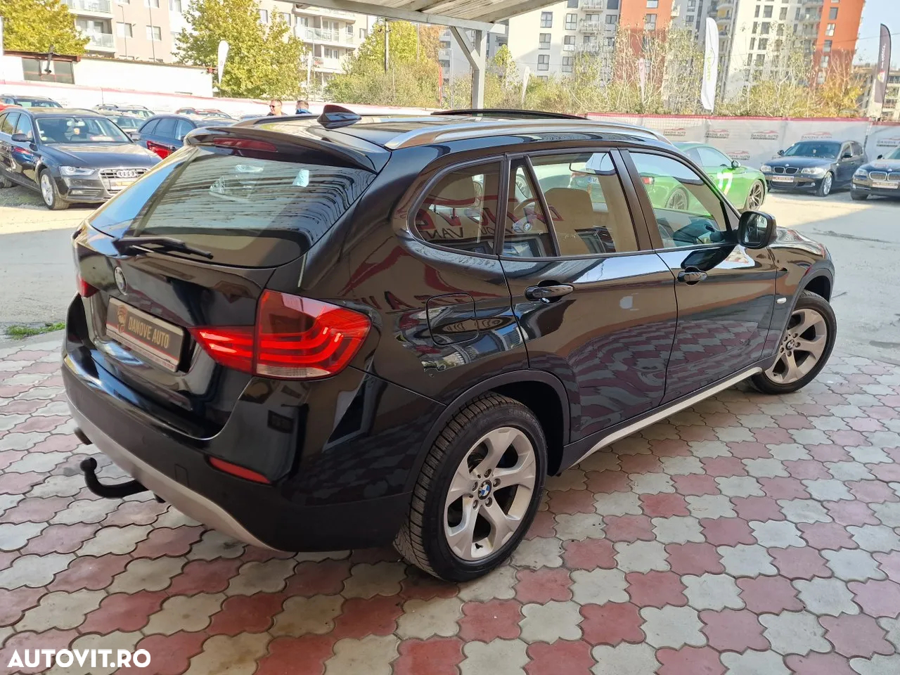 BMW X1 sDrive18d - 12