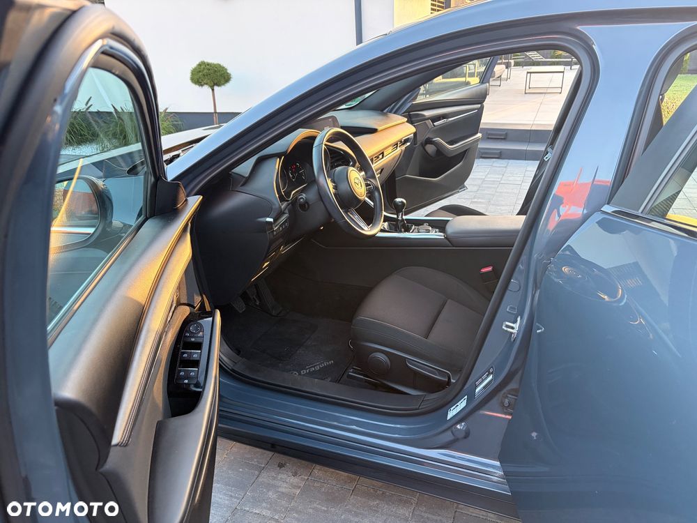 Mazda 3 2.0 mHEV Homura - 3