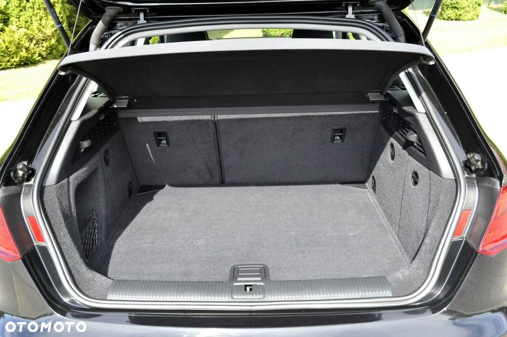 Audi A3 Sportback 1.6 TDI (clean diesel) Attraction - 12