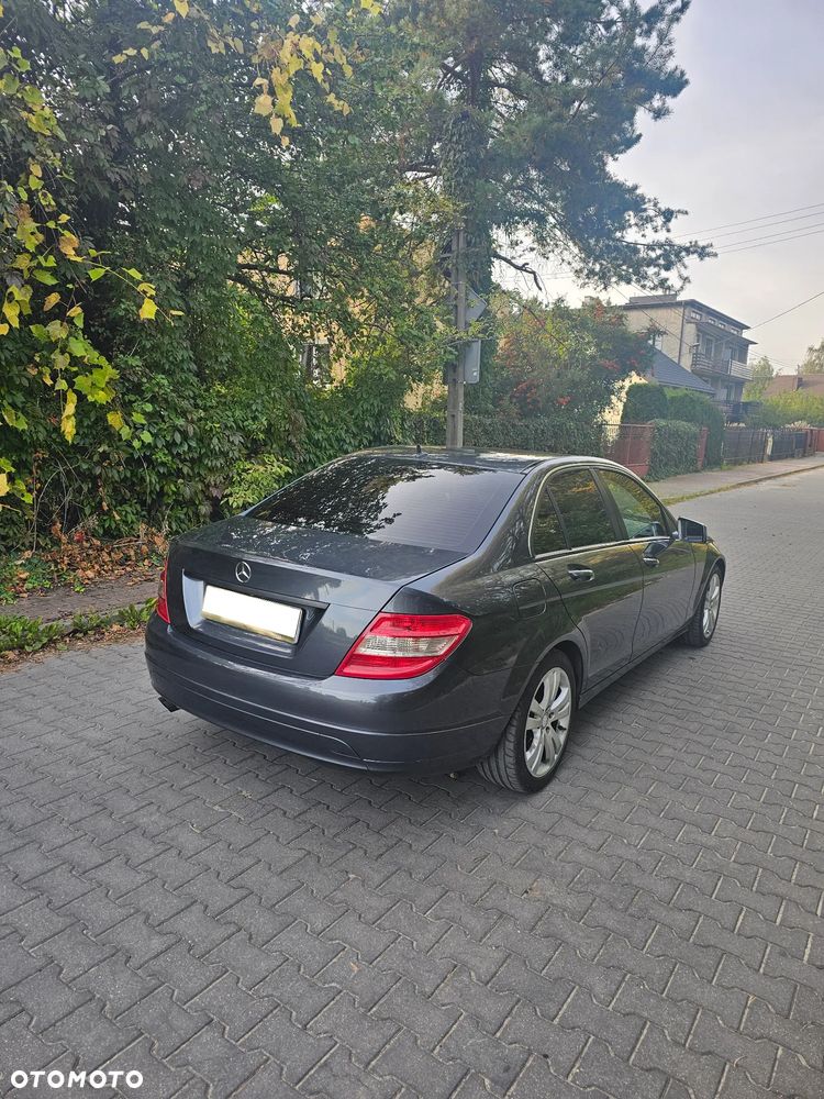 Mercedes-Benz Klasa C 180 Kompressor Classic - 8