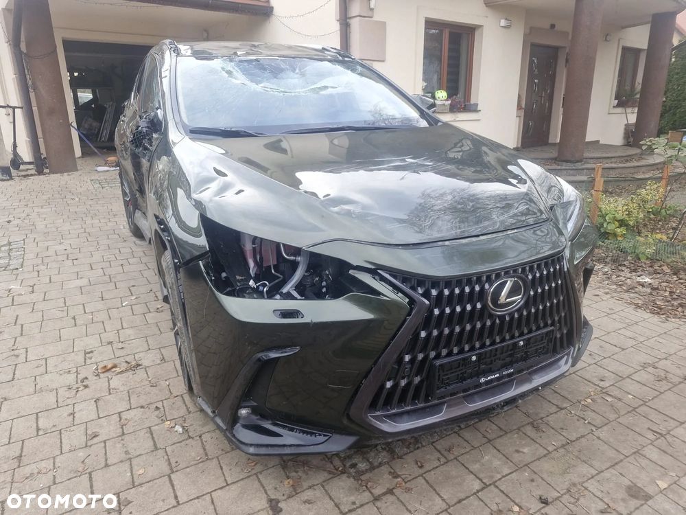 Lexus NX 350h Omotenashi AWD - 11