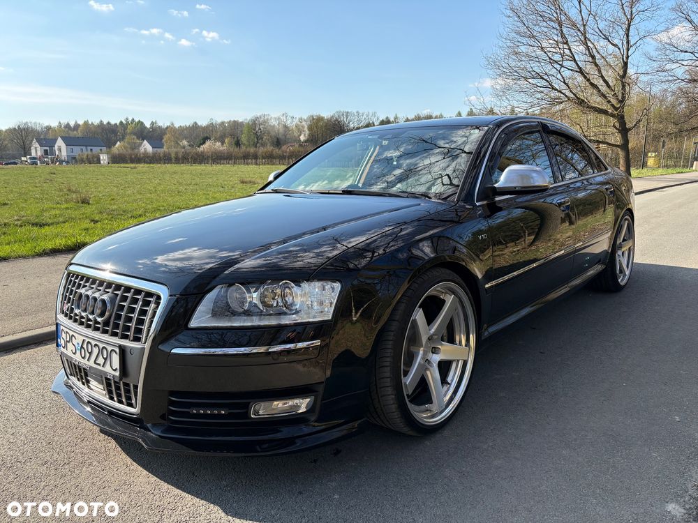 Audi S8 - 19