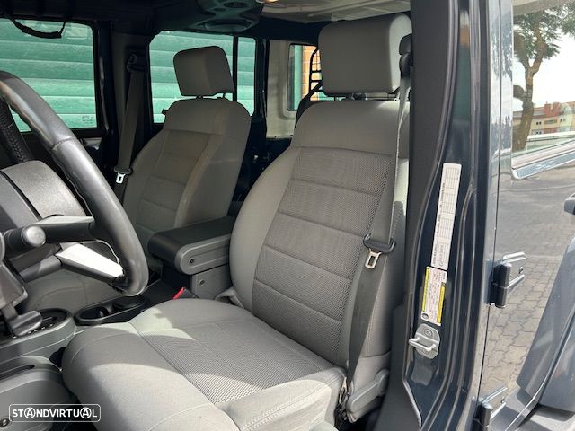 Jeep Wrangler Unlimited 2.8 CRD ATX Sahara Limited - 16