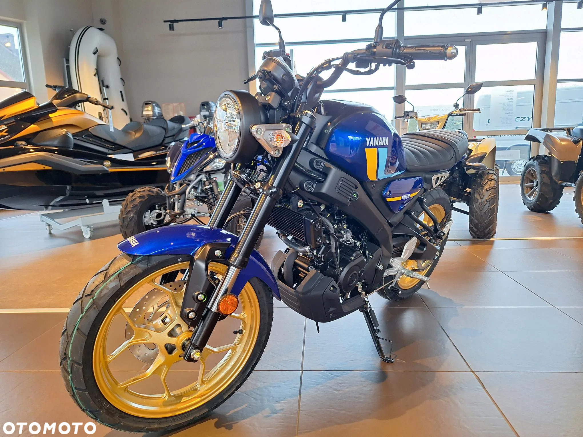 Yamaha XSR - 6
