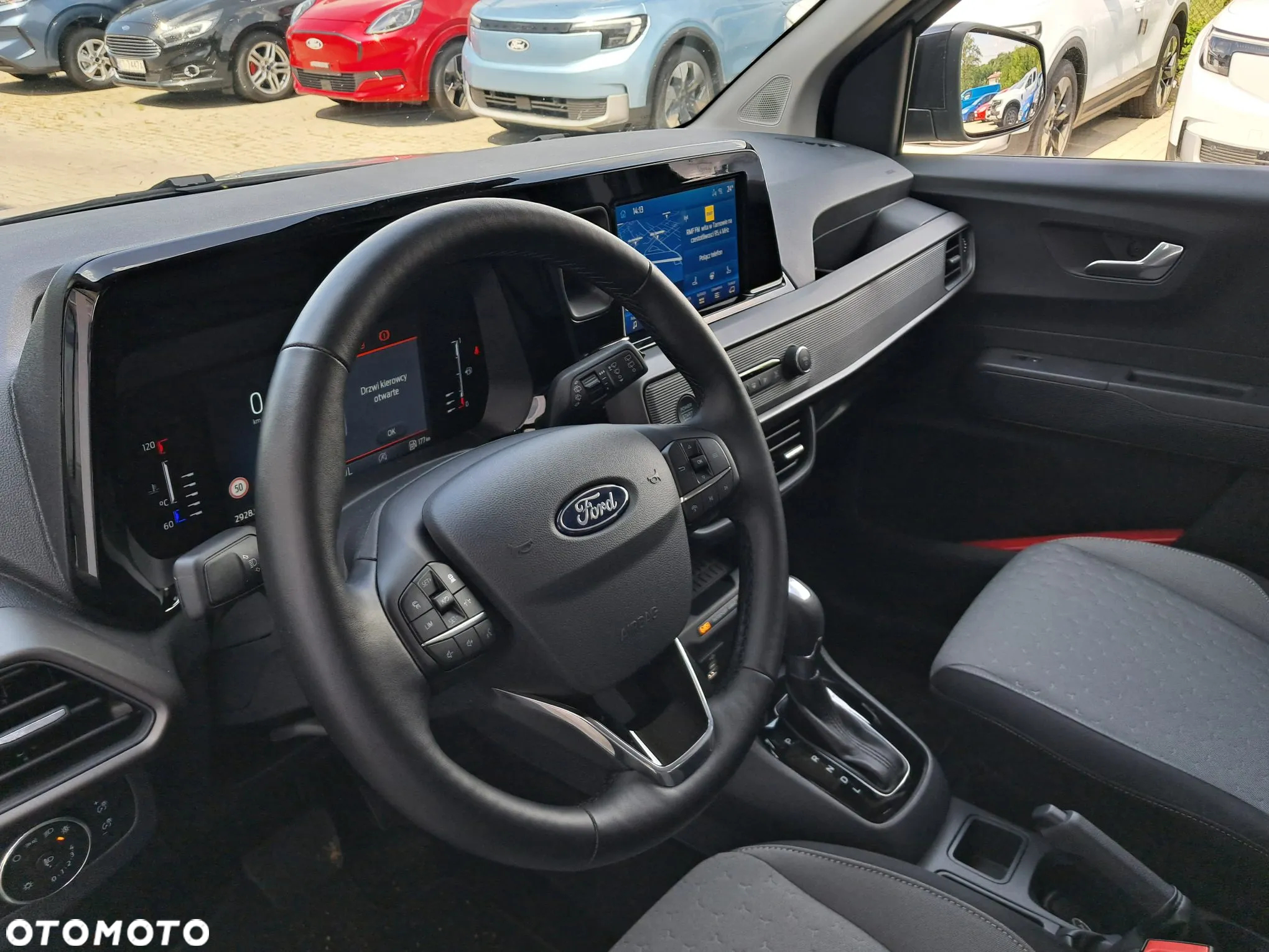 Ford Tourneo Courier 1.0 EcoBoost Titanium - 19