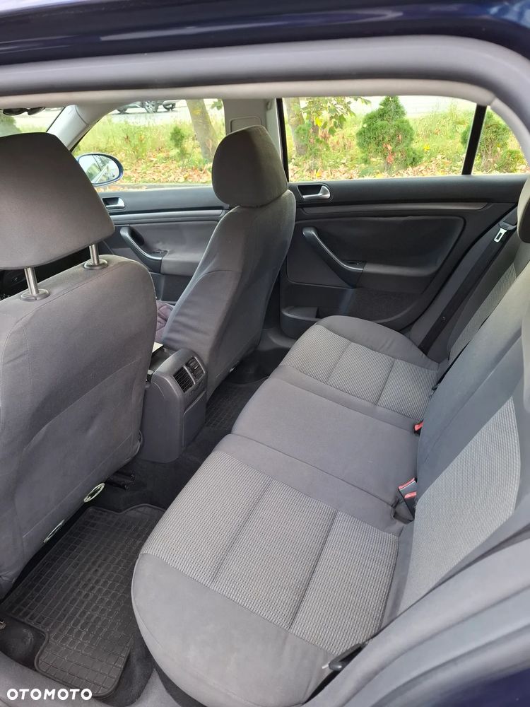 Volkswagen Golf - 7