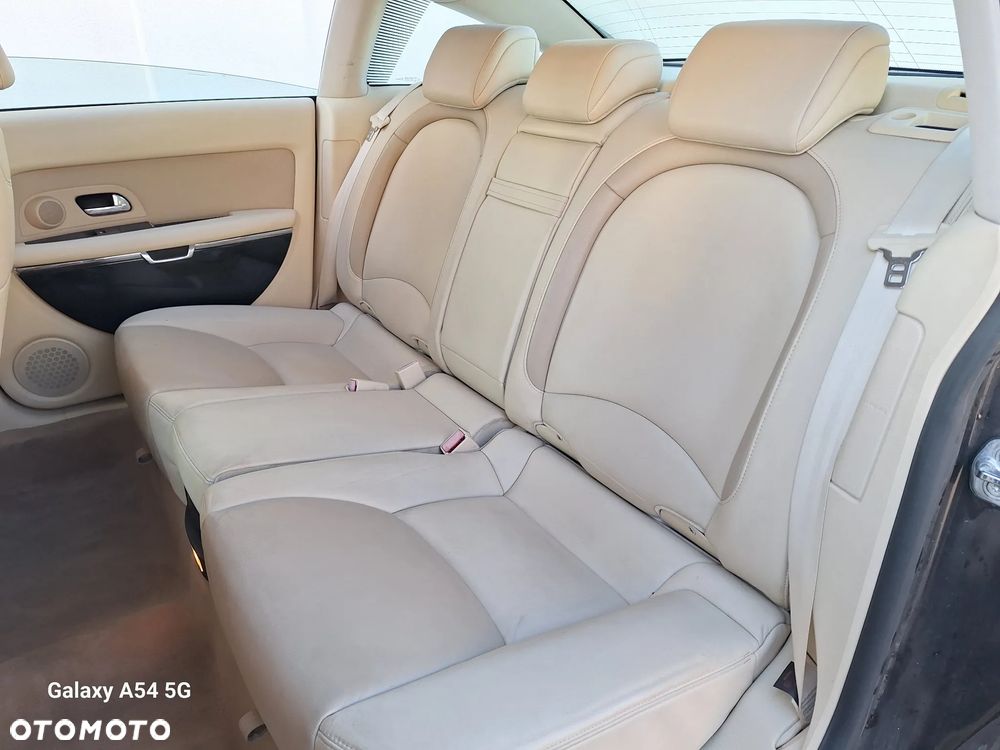 Citroën C6 2.2 HDi - 17