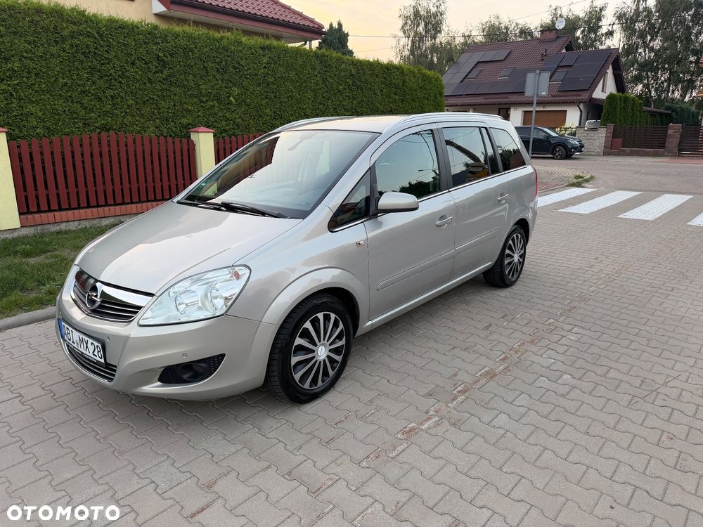 Opel Zafira 1.8 Easytronic Family Plus - 9