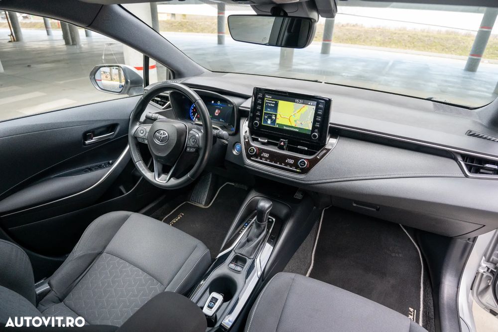 Toyota Corolla 1.8 Business Edition - 7