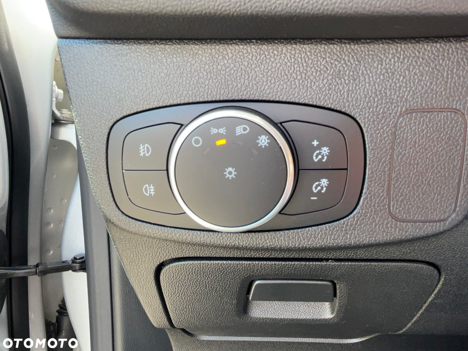 Ford Focus - 21
