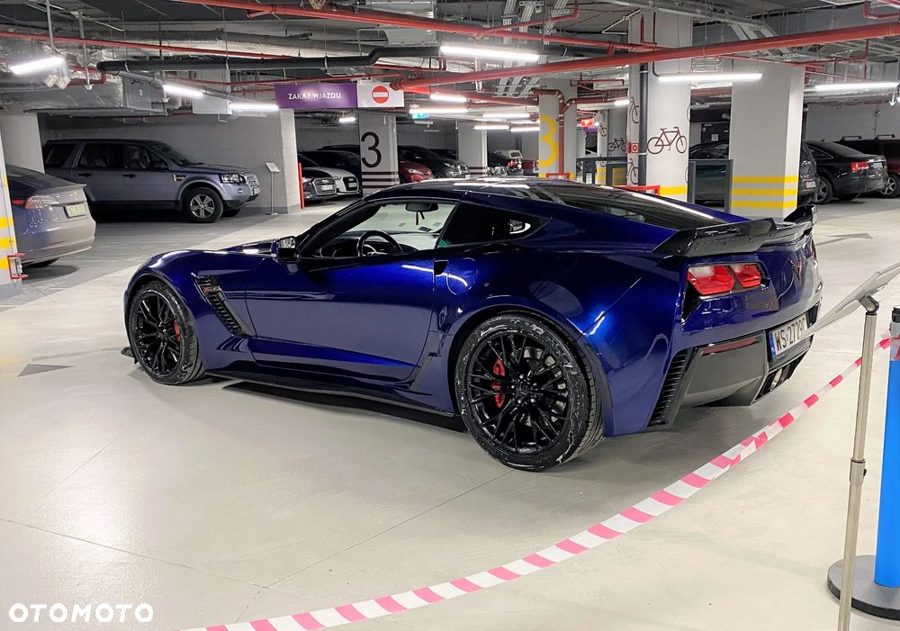 Chevrolet Corvette - 7
