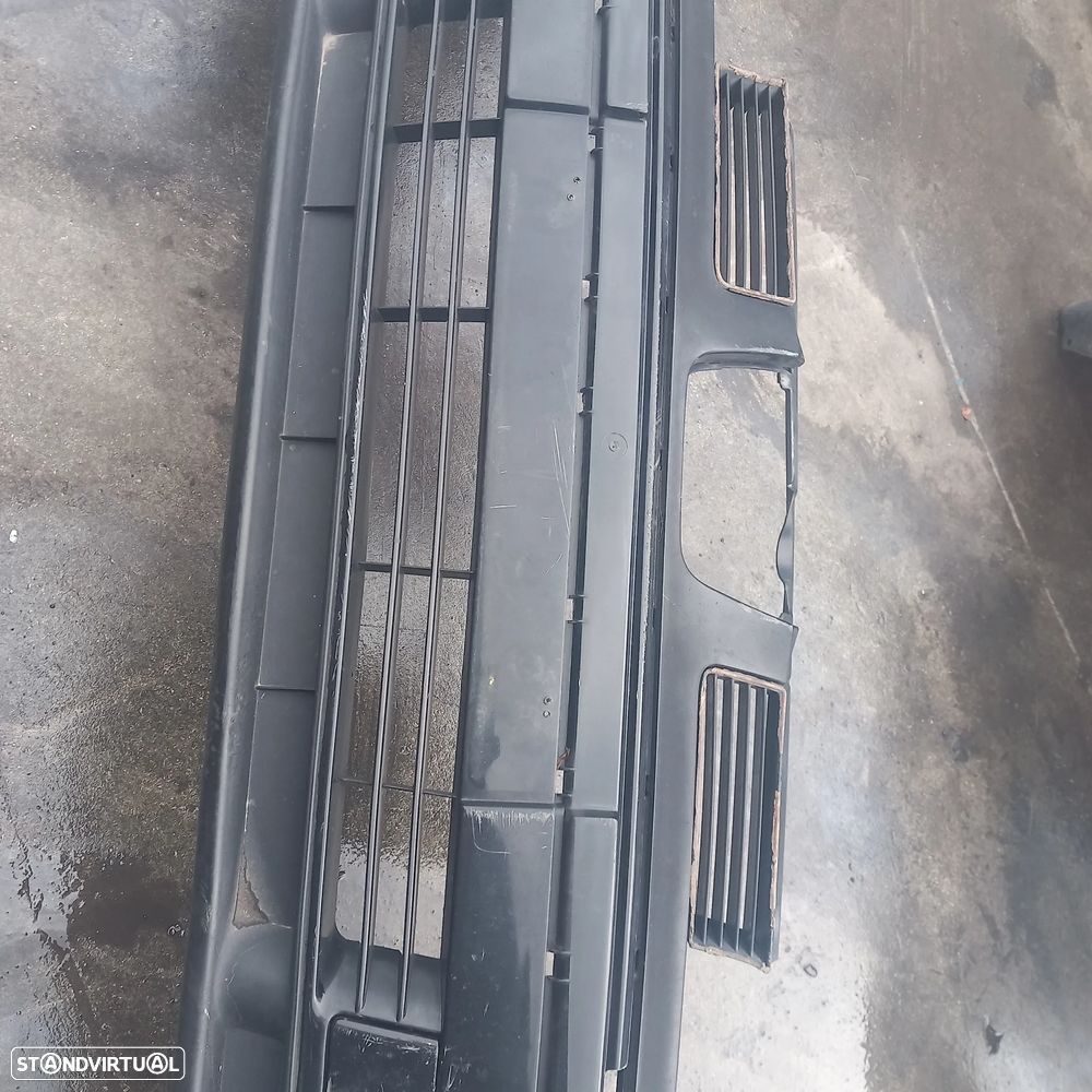 Para-choques frente Seat Ibiza 6K2 - 2