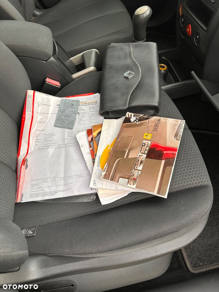 Renault Megane 1.6 Confort Expression - 19