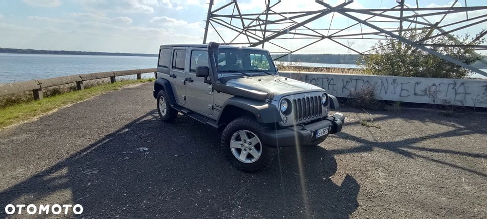 Jeep Wrangler 3.6 Unlim X - 2