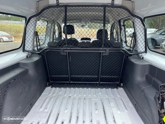 Renault KANGOO MAXI 5 LUG. classe 1 - 8