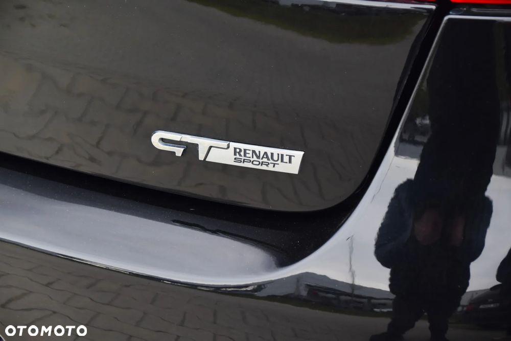 Renault Megane TCe 180 GT - 23