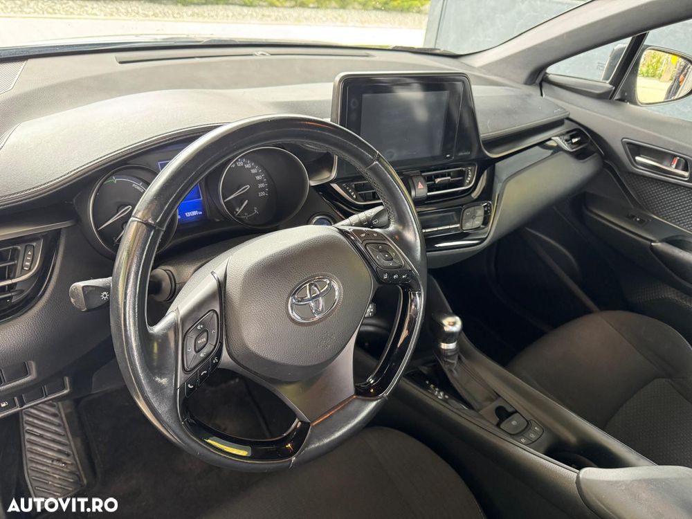 Toyota C-HR - 9