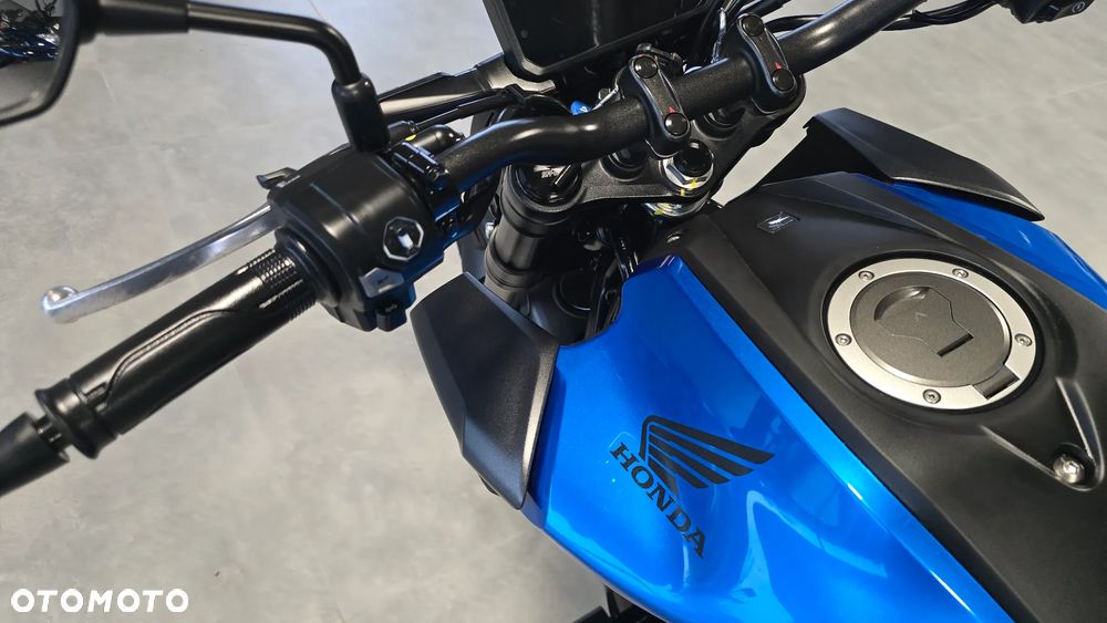 Honda CB - 13