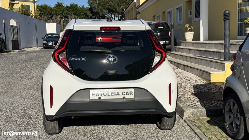 Toyota Aygo 1.0 X-Play Plus - 4