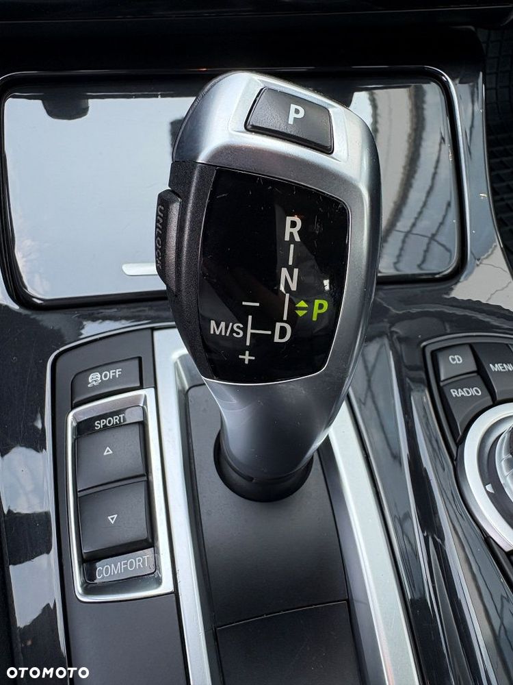 BMW Seria 5 520d - 16