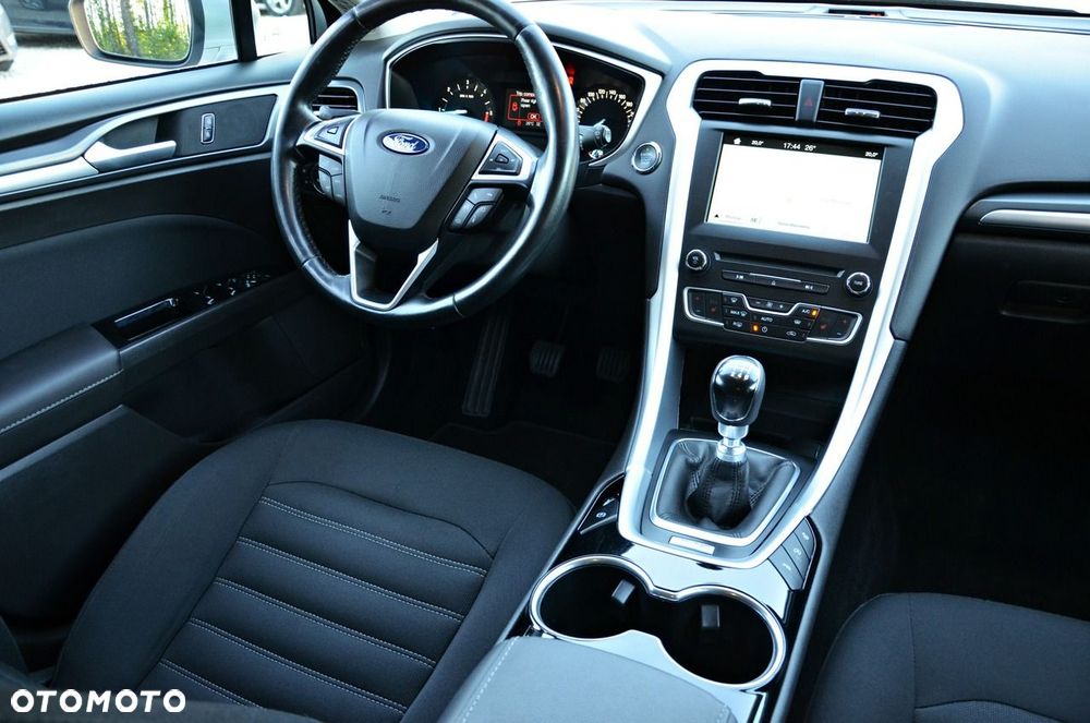 Ford Mondeo 2.0 TDCi STart-Stopp Titanium - 35