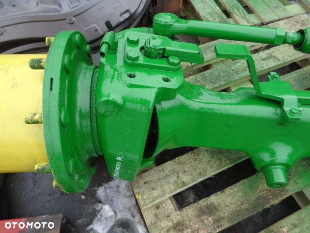 Most układ planetarny mechanizm różnicowy John Deere 6250R - 7