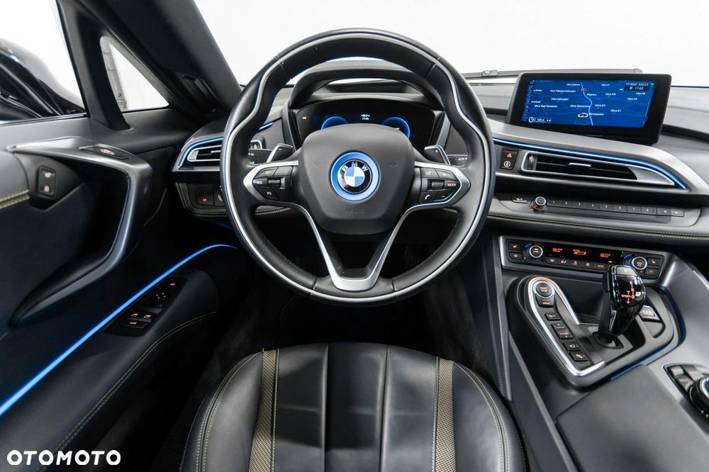 BMW i8 - 32