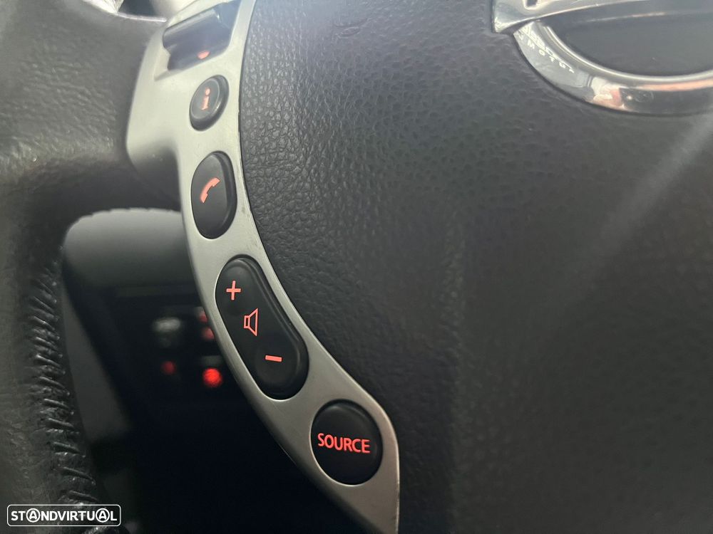 Nissan Qashqai 1.6 dCi TEKNA+ - 26