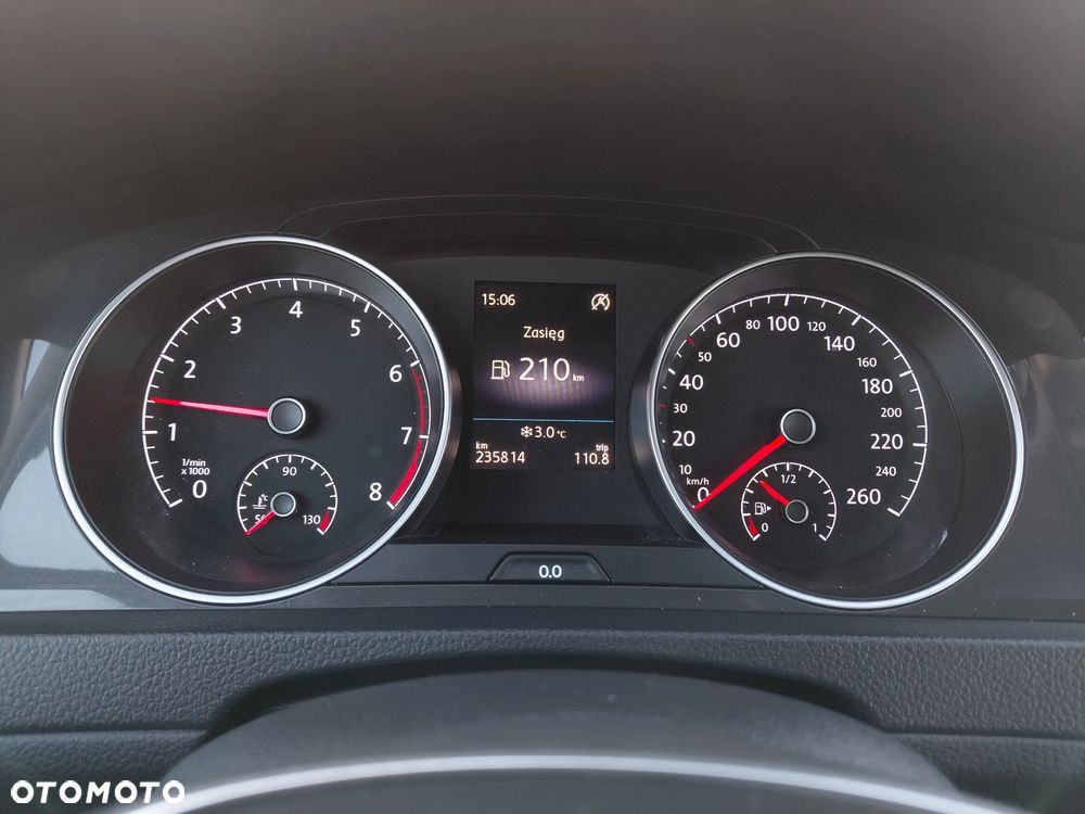 Volkswagen Golf 1.0 TSI BMT Comfortline - 22