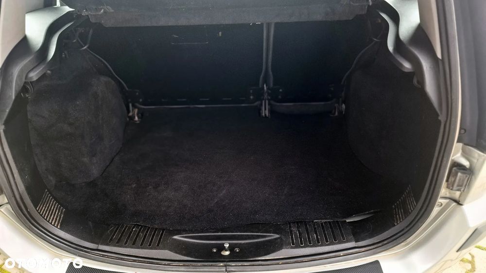 Ford Fusion 1.4 Ambiente - 15
